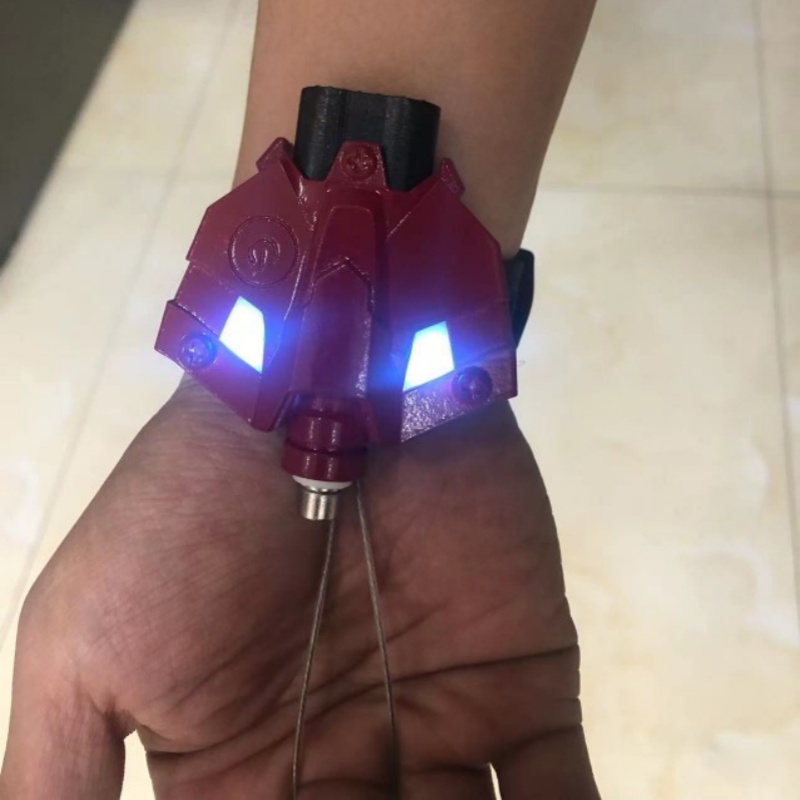 لعبة قاذفة الحرير العنكبوت للأ - مراجعة Tech Accessories For Kids وسعره