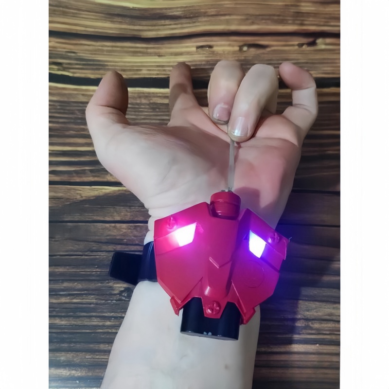 لعبة قاذفة الحرير العنكبوت للأ - مراجعة Tech Accessories For Kids وسعره